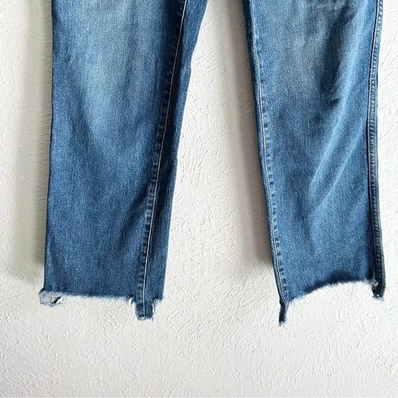 Good American Good Curve Crossover Straight Chewed Raw Hem Jeans Sz 27 - Picture 3 of 6